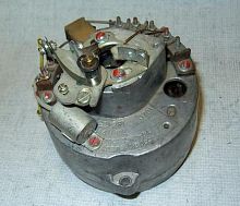 Генератор Иж Планета в сборе с якорем (1 контакт) 12 Вольт